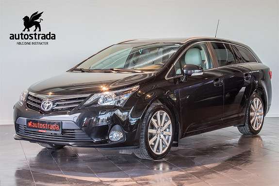 Toyota Avensis 1.8 EXECUTIVE Navigasjon/Skinn/DAB+++