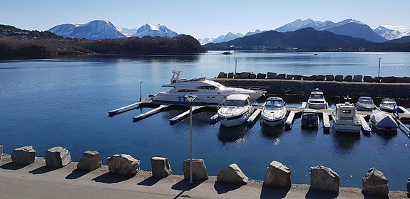 Spjelkavika Marina - Ledig båtplass på 3 meter bredde i Spjelkavika Marina 4 of 10
