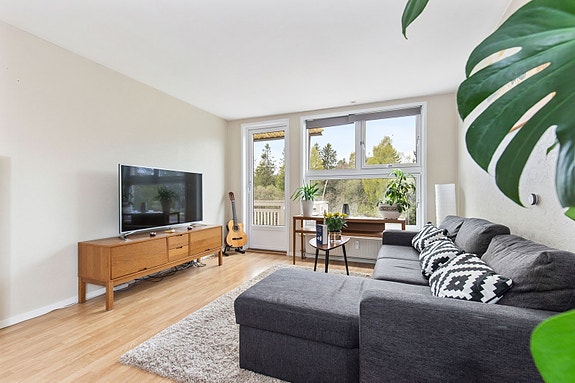 Kapil Sarna v/DNB Eiendom ønsker deg velkommen til Granbergstubben 92.