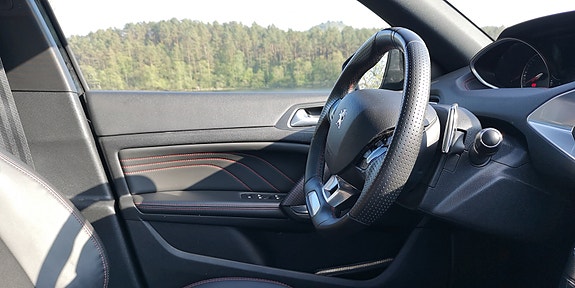 Peugeot 308 29 of 29