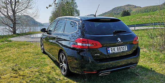 Peugeot 308 12 of 29