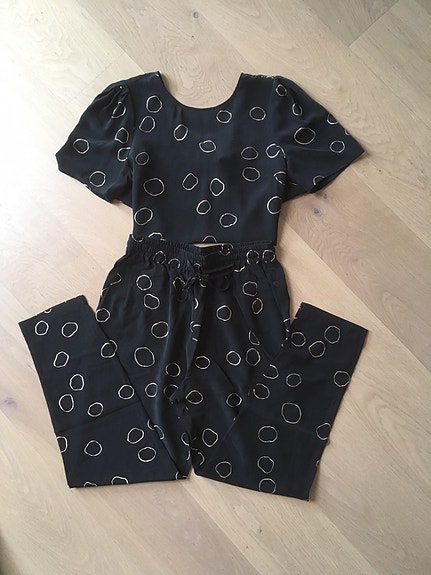 Product image 1 of 10