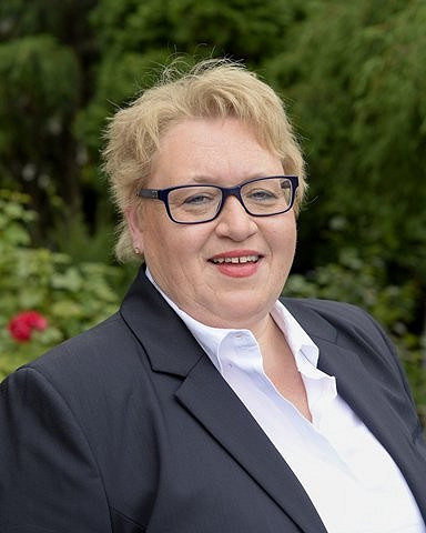 Bilde av megler Marit Engensbakken