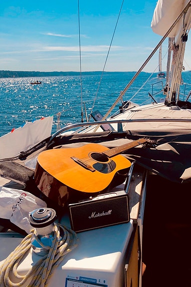 Moderne familieseiler leies ut. HØSTPRISER!! 12000-15000 pr uke 13 of 25