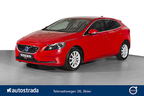 Volvo V40 D2 Summum /NAVI/DAB+/Skinn/EL.Sete/Bluetooth