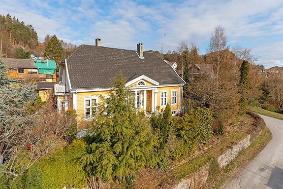 Sørmegleren ved Henrik Lossius ønsker deg velkommen til Leirdalen 23!