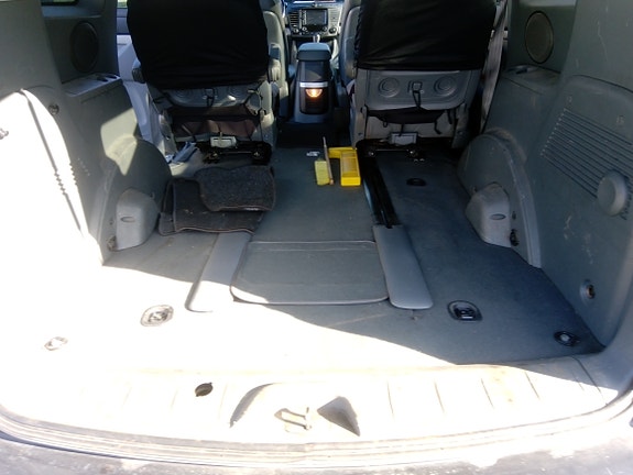 SsangYong Rodius 11 of 15