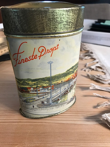 Product image 1 of 5