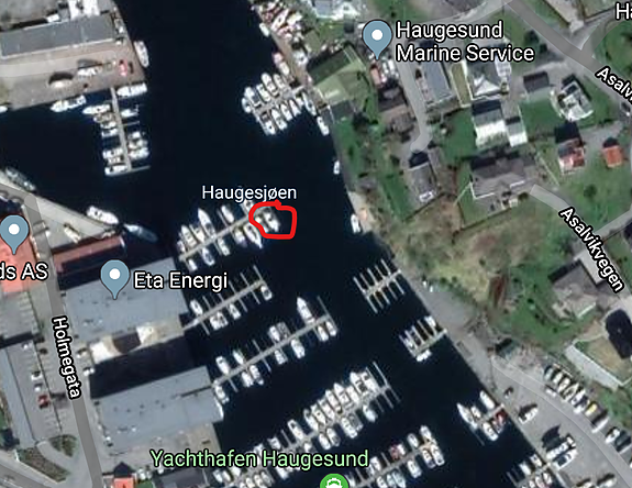 Haugesjøen Brygge / Hasseløy (Bakarøy) - Stor båtplass med enkel tilkomst 4 of 6