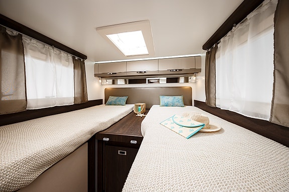 Benimar Tessoro 463 3 of 30