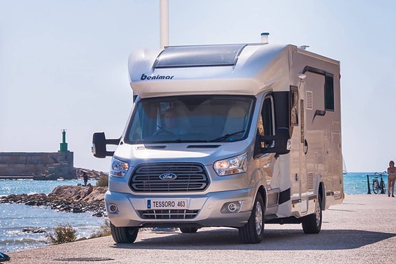 Benimar Tessoro 463 26 of 30