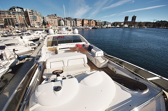 Nydelig Sunseeker 74 Oslo / Oslofjorden timer, dag, weekend, uker, transport. 8 of 30
