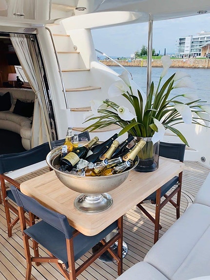 Nydelig Sunseeker 74 Oslo / Oslofjorden timer, dag, weekend, uker, transport. 2 of 30