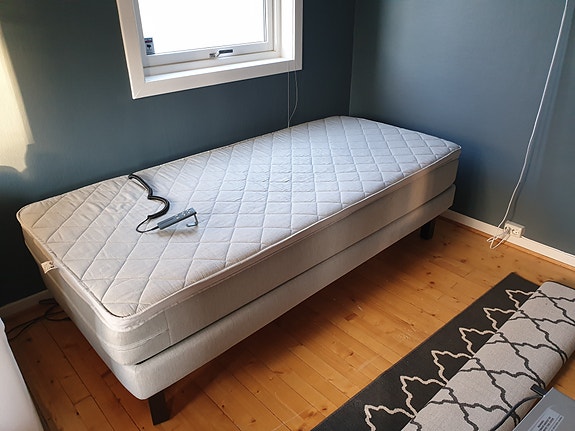 Product image 1 of 6