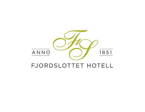 FJORDSLOTTET HOTELL AS