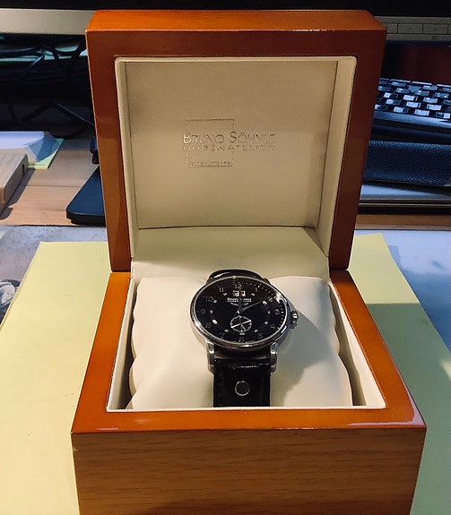 Product image 1 of 6
