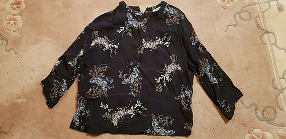 Product image 1 of 10