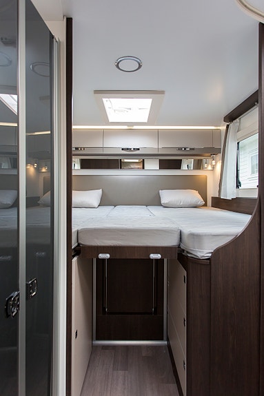 Benimar Tessoro 463 6 of 30