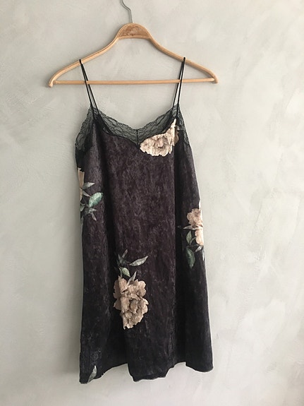 Product image 1 of 8