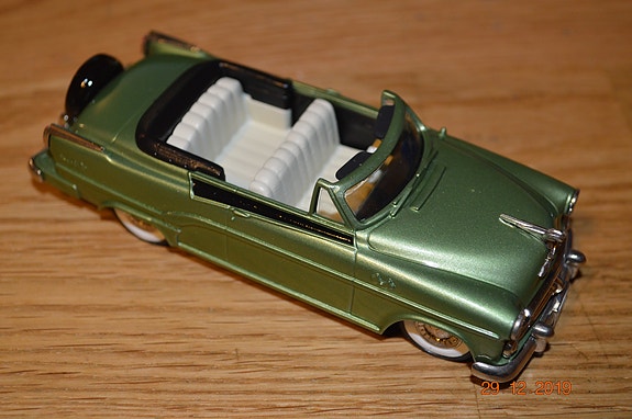 Product image 1 of 4