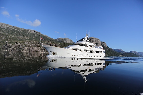 Båter og Yachter til alle formål og anledninger, Oslo, Bergen, Stavanger. 12 of 30