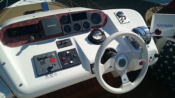 SEALINE F33 2 of 5