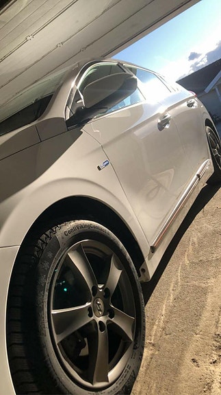 Hyundai IONIQ 5 of 5