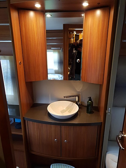 Adria Alpina 743 uk 13 of 30