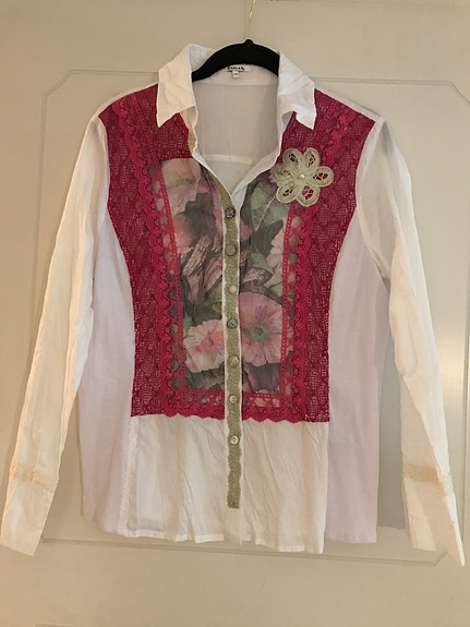 Product image 1 of 4