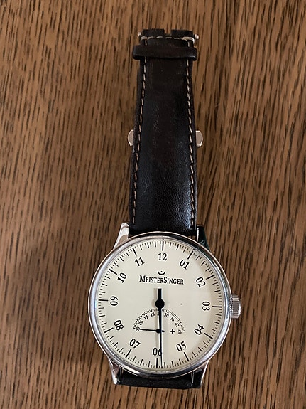 Product image 1 of 5