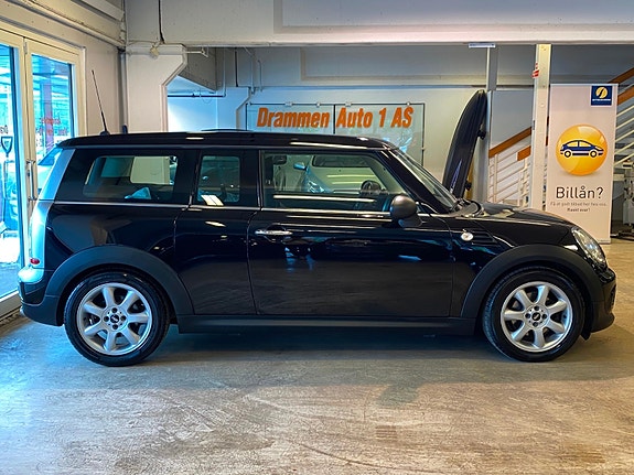 MINI One 4 of 5