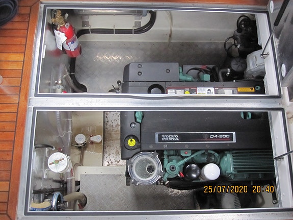 Marex 290 Sun Cruicer. 23 of 30
