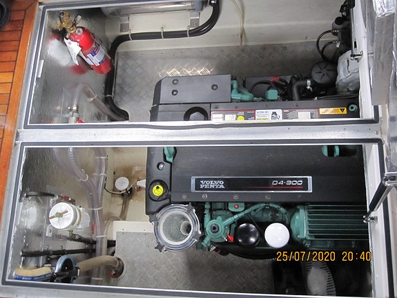 Marex 290 Sun Cruicer. 24 of 30