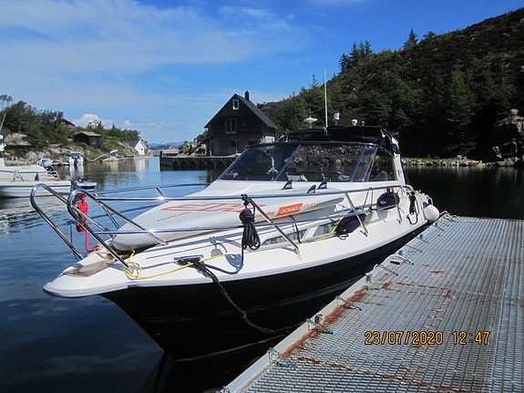 Marex 290 Sun Cruicer. 2 of 30