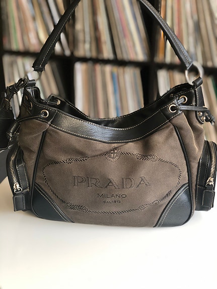 Product image 1 of 8