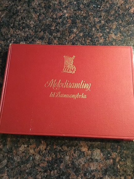 Product image 1 of 2