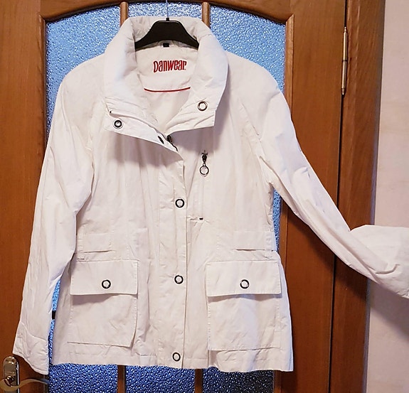 Product image 1 of 10
