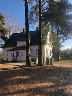 Leiligheten ligger i 2. etg i dette bygget