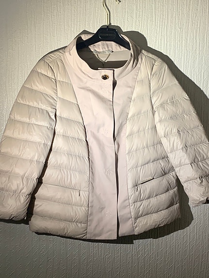 Product image 1 of 10