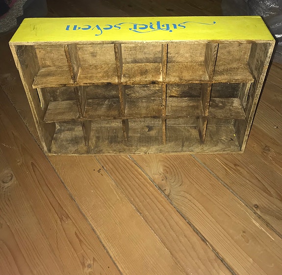 Product image 1 of 2