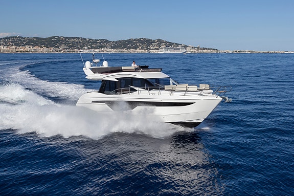 BESTSELGEREN TIL GALEON. GALEON 500 FLY! NÅ I NORGE 4 of 5