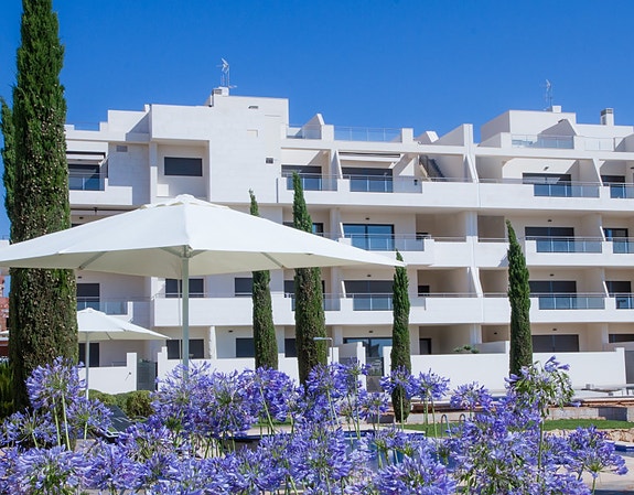 En megler med gode referanser - SPANIA1.no