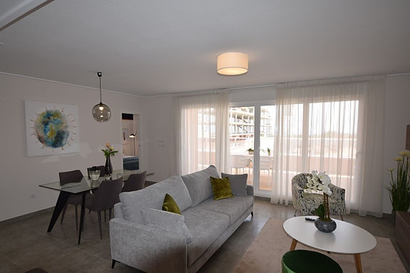 En megler med gode referanser - SPANIA1.no