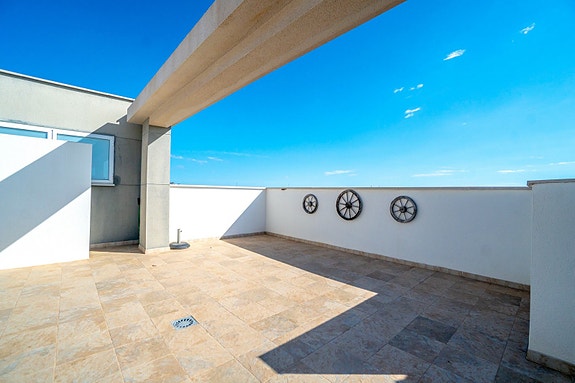 En megler med gode referanser - SPANIA1.no