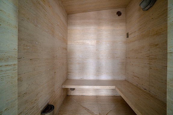 En megler med gode referanser - SPANIA1.no