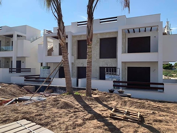 En megler med gode referanser -  SPANIA1.no