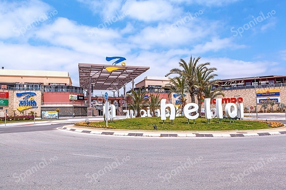 En megler med gode referanser - SPANIA1.no