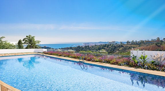 En megler med gode referanser - se SPANIA1.no