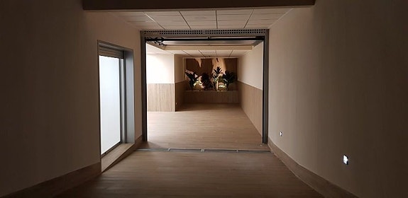 Bruk en megler med gode referanser - se SPANIA1.no