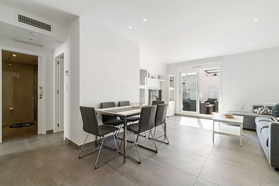 En megler med gode referanser - SPANIA1.no